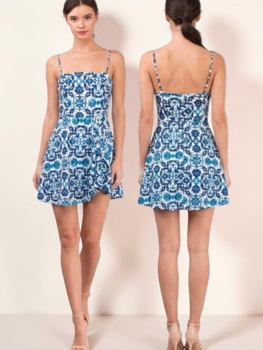 STYLESTALKER Blue & White Delft Pattern Mini Dress  - Size M